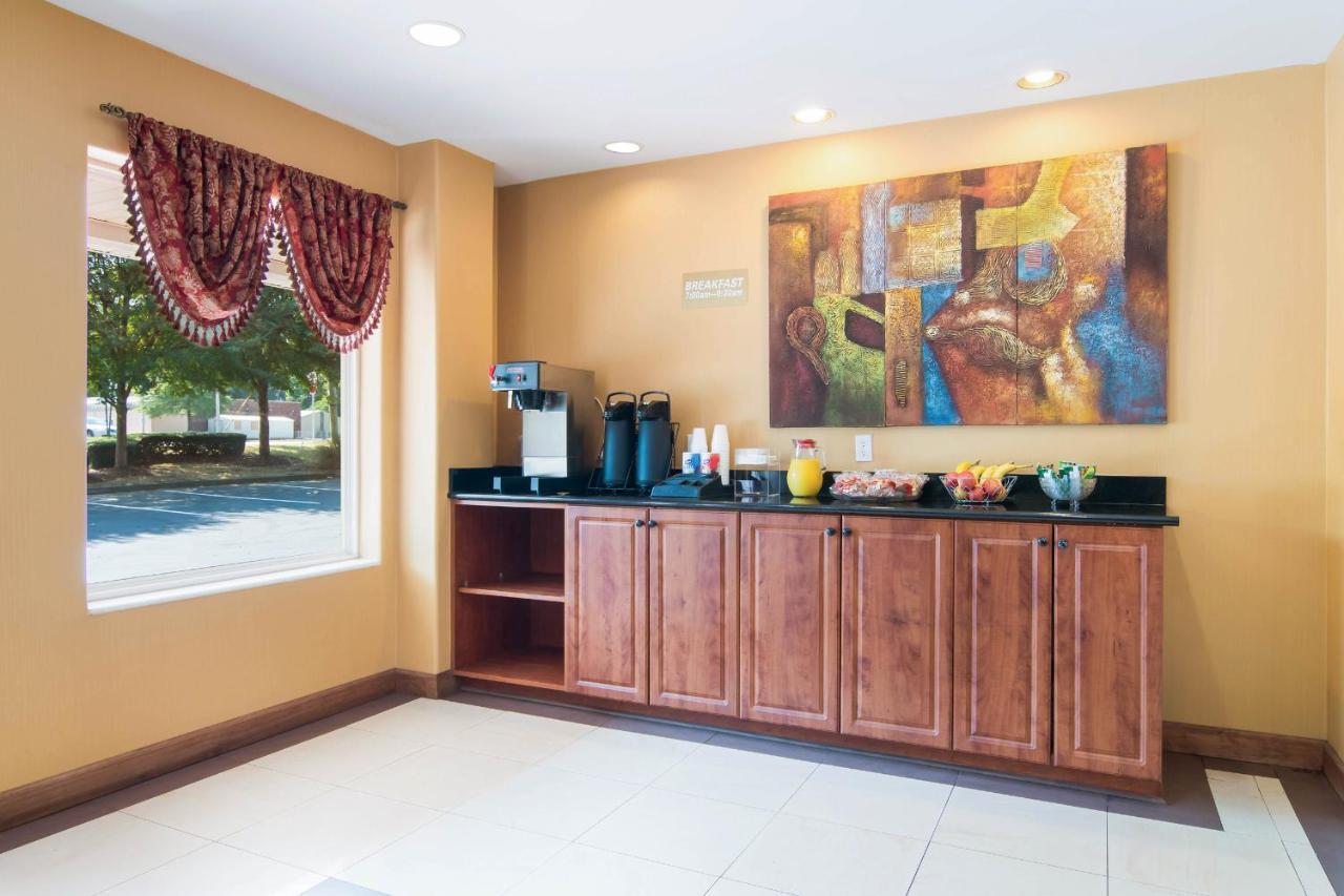 Americas Best Value Inn - Mableton Bagian luar foto